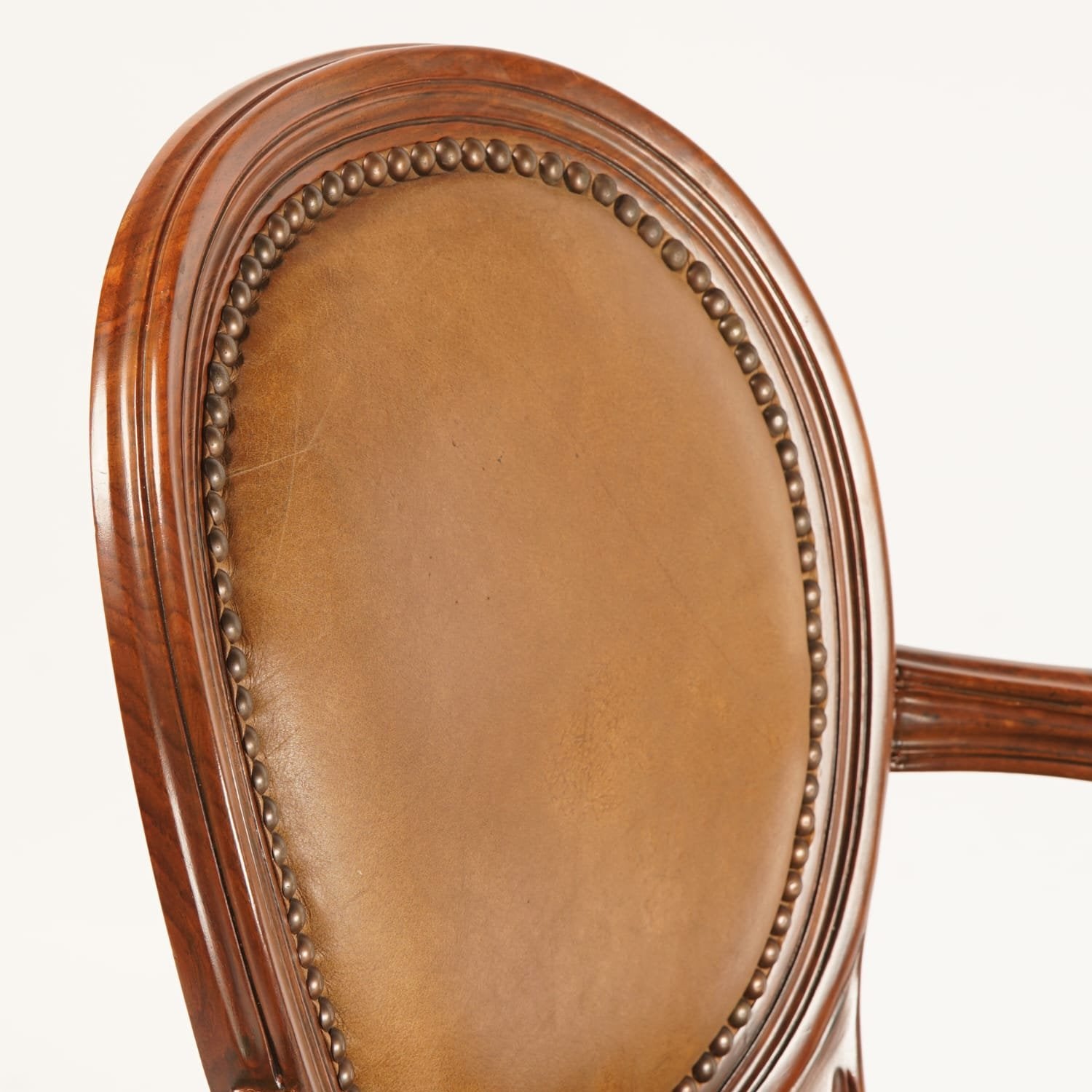 Cleveland Chair - oval medallion back close-up