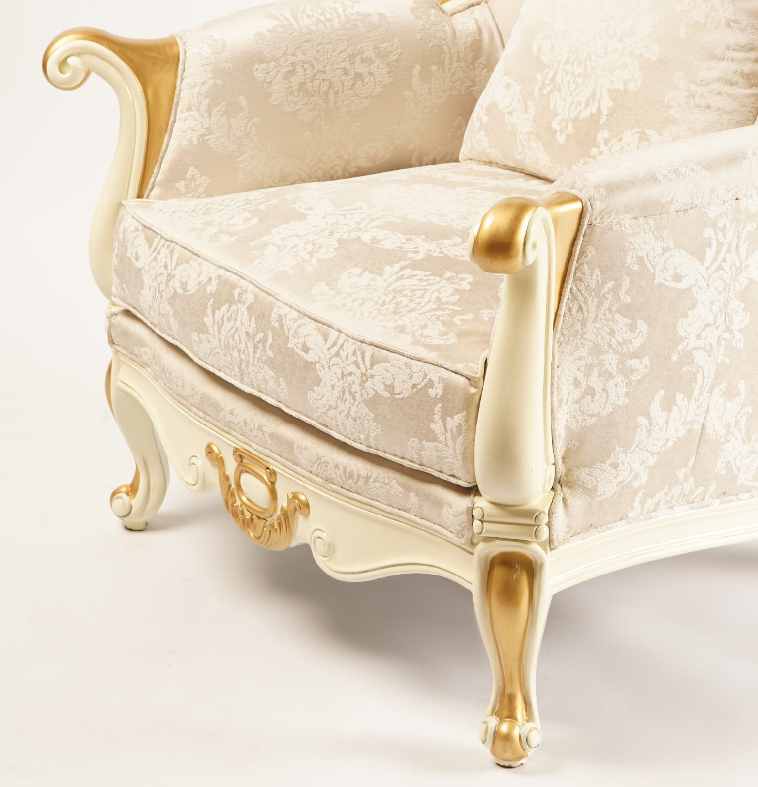 Edgerton Sofa front detail view