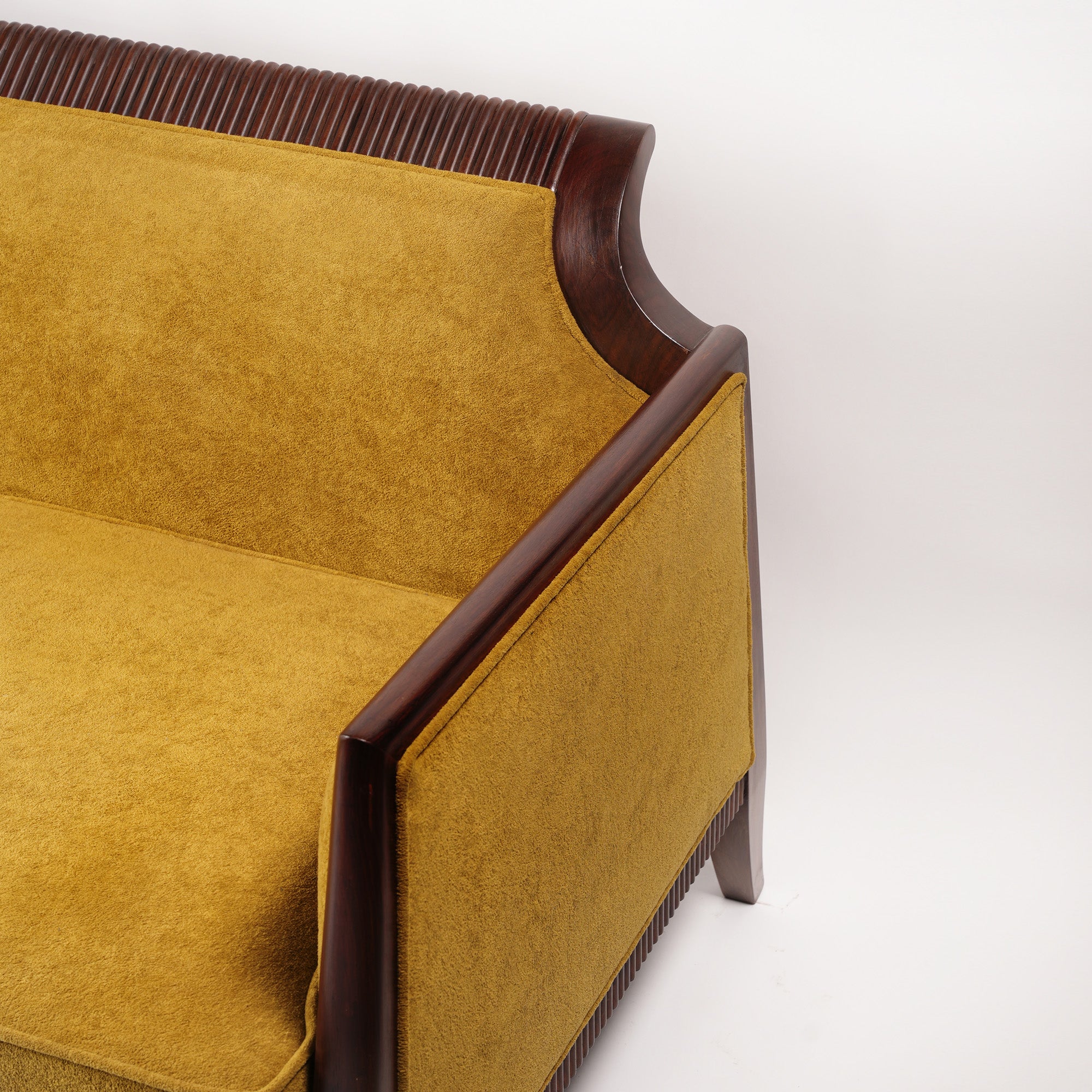 Holtz Sofa