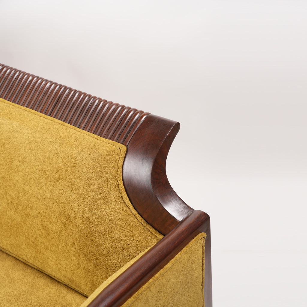 Holtz Sofa